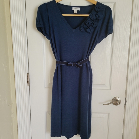 LOFT by Ann Taylor blue sweater dress with belt - Picture 4 of 6